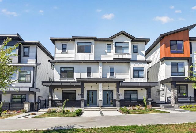 16511 20 Avenue, Surrey