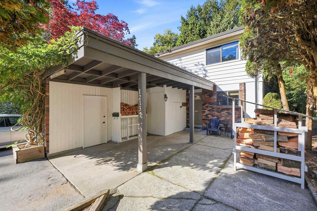 12137 Faber Crescent, Maple Ridge