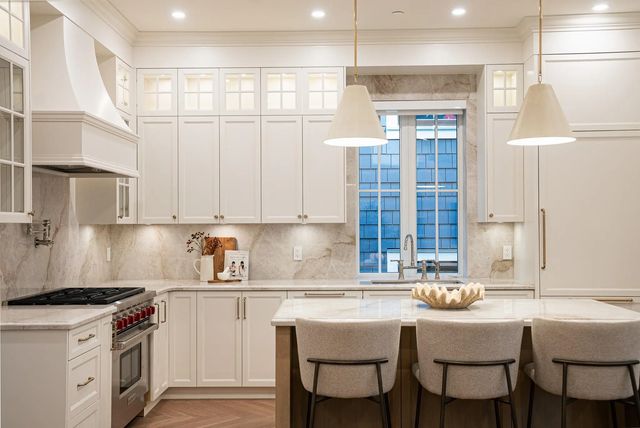127 W 17th Avenue 1, Vancouver