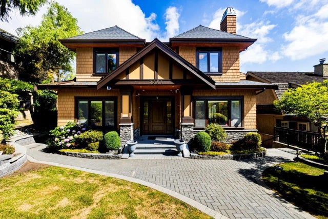 2351 W 34th Avenue, Vancouver