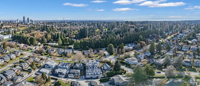 1177 W 33rd Avenue 2, Vancouver