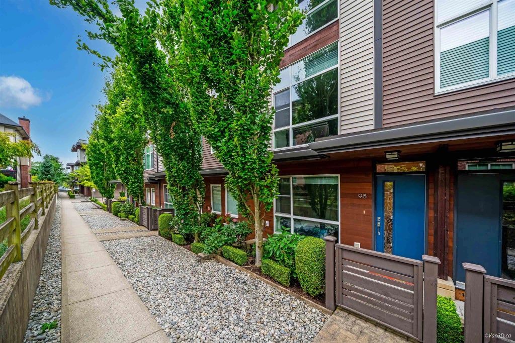 16222 23a Avenue 98, Surrey