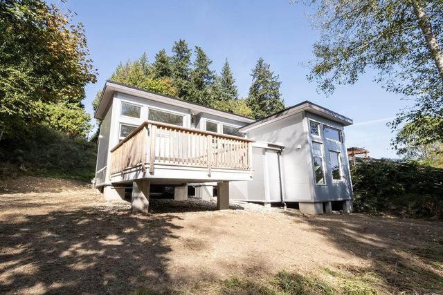 5977 Shoal Way, Sechelt
