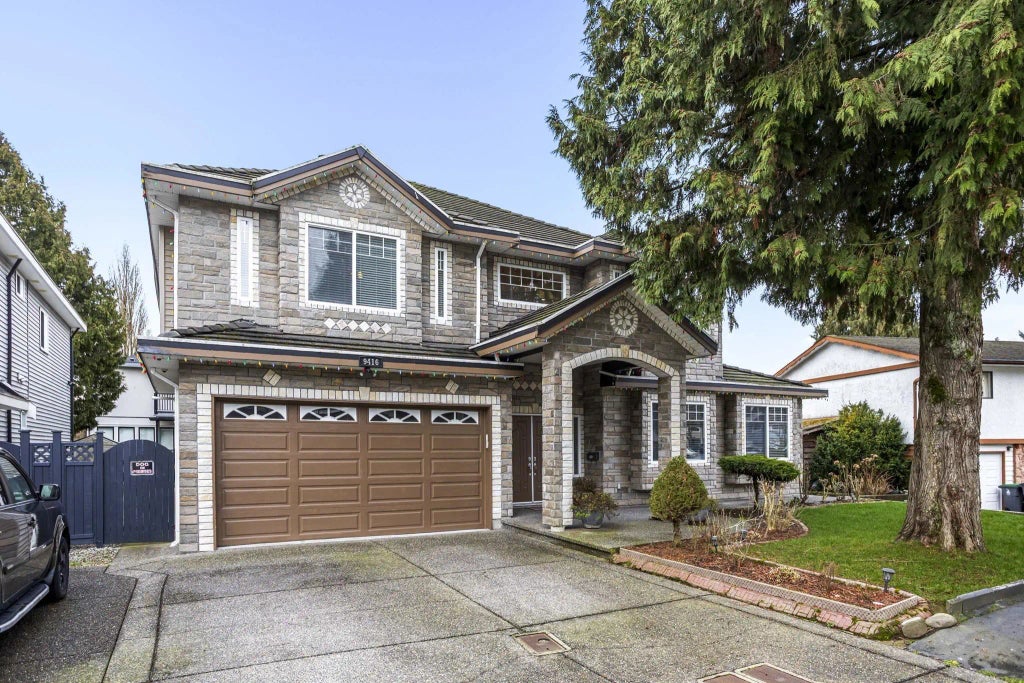 9416 Wallace Crescent, Surrey