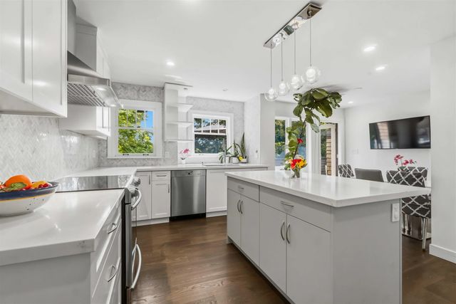 1188 Laurier Avenue, Vancouver
