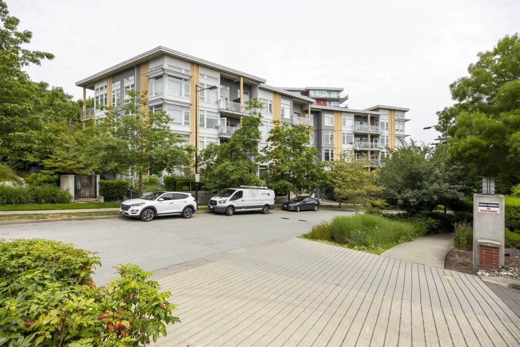 3263 Pierview Crescent 406, Vancouver