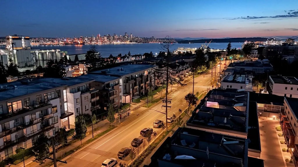 632 E 3rd Street 6, North Vancouver