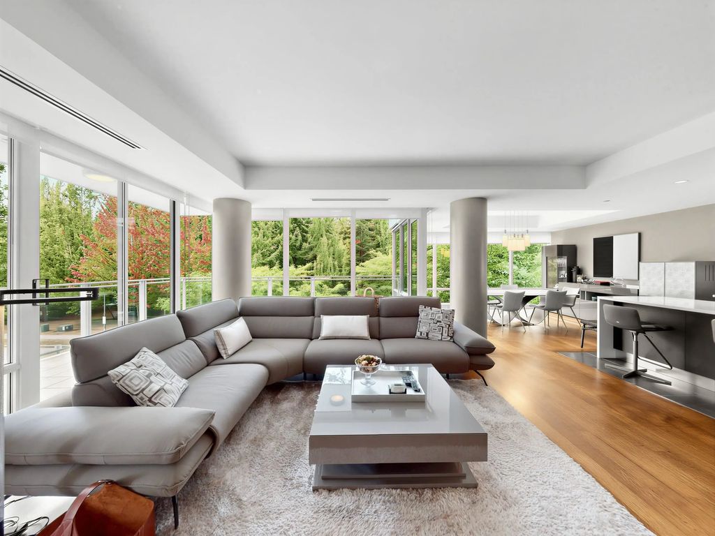 5838 Berton Avenue 303, Vancouver