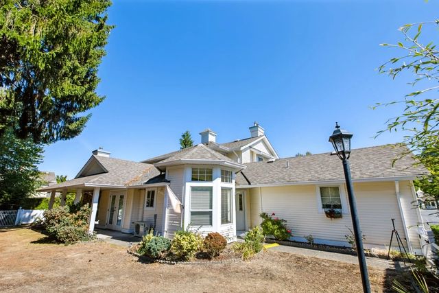 9208 208 Street 18, Langley