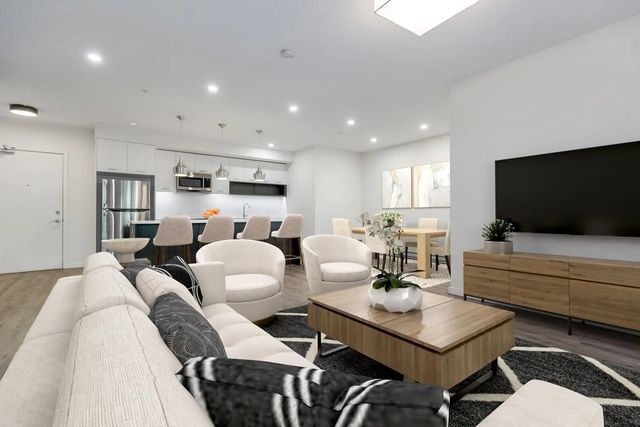20087 68 Avenue B005, Langley