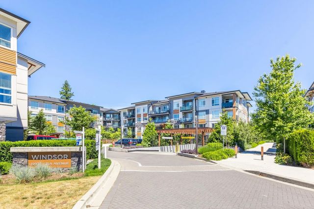 19935 75a Avenue 210, Langley
