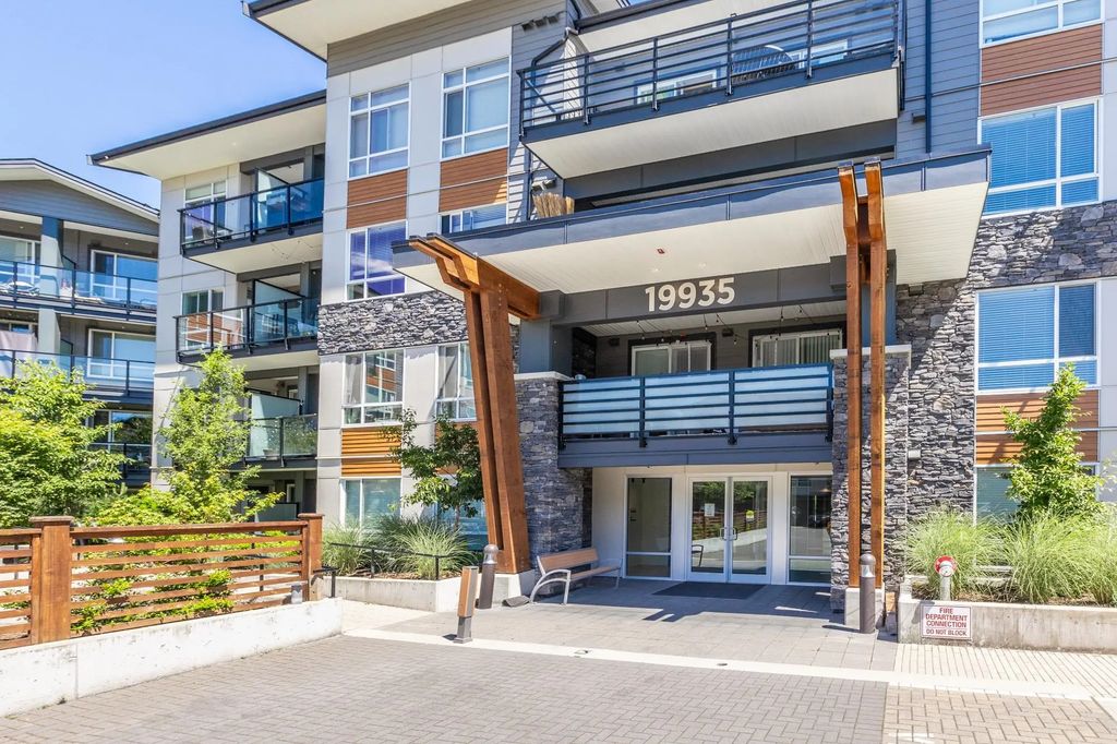 19935 75a Avenue 210, Langley