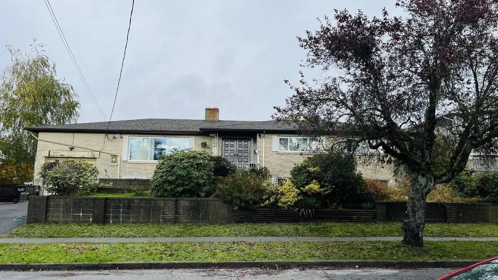 753 E 55th Avenue, Vancouver