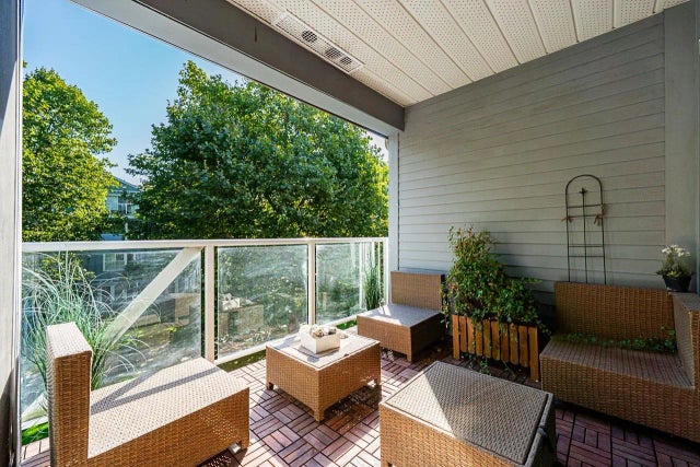 1880 E Kent South Avenue 310, Vancouver