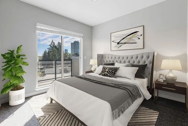 13228 Old Yale Road 410, Surrey