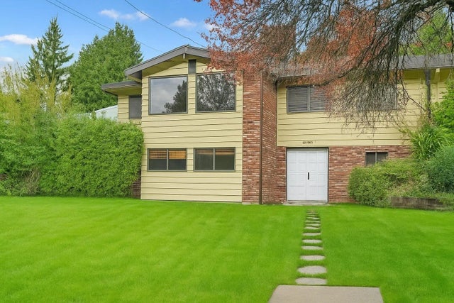 1987 Cape Horn Avenue, Coquitlam