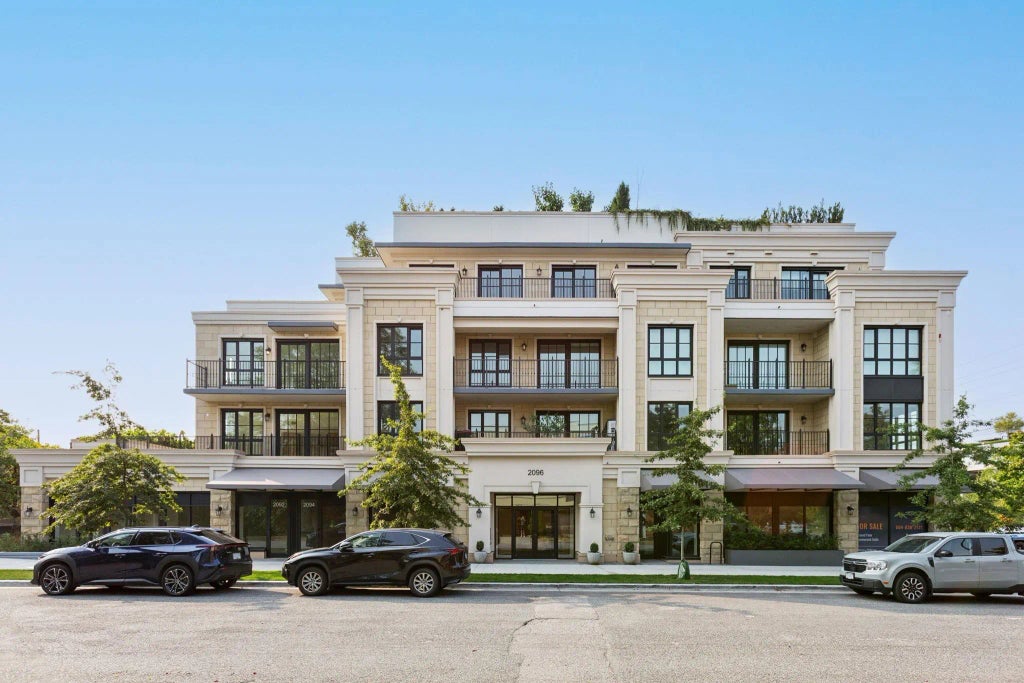 2096 W 47th Avenue 203, Vancouver