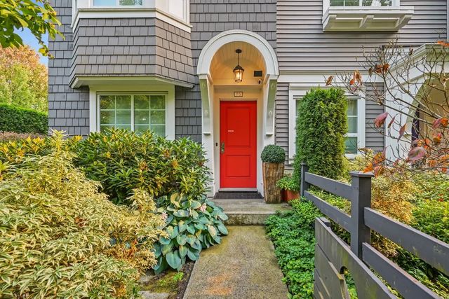 8438 207a Street 76, Langley