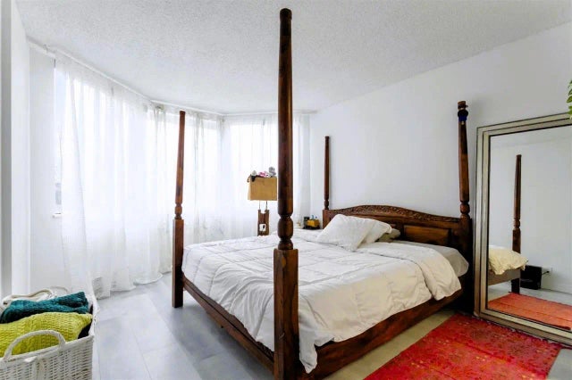 6540 Burlington Avenue 201, Burnaby