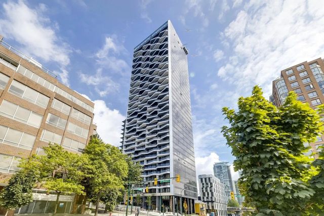 889 Pacific Street 2606, Vancouver