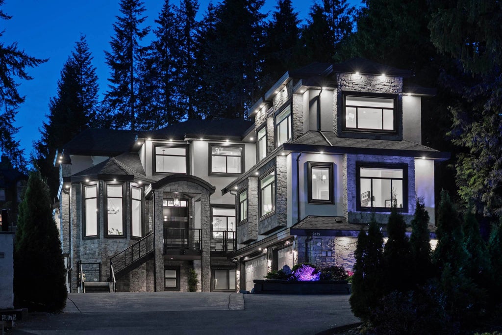 9075 164 Street, Surrey