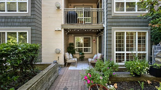 8495 Jellicoe Street 106, Vancouver