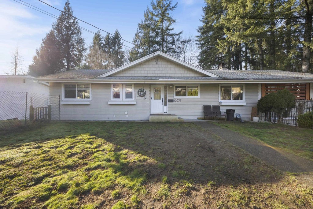 12037 208 Street, Maple Ridge