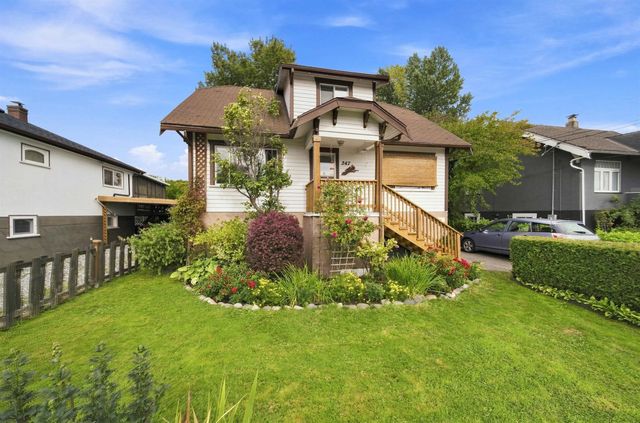 247 Wood Street, New Westminster