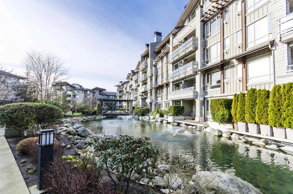 580 Raven Woods Drive, North Vancouver