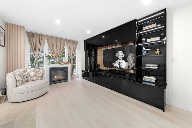 12188 Harris Road 19, Pitt Meadows