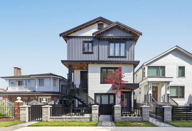 2035 E 51st 1, Vancouver