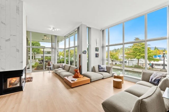 1717 Bayshore Drive Ph1, Vancouver