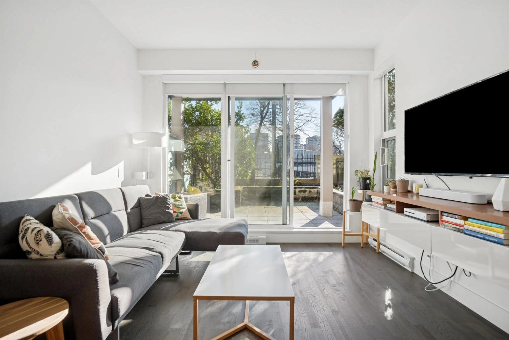 1628 W 4th Avenue 209, Vancouver