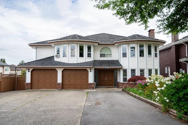 13398 89 Avenue, Surrey