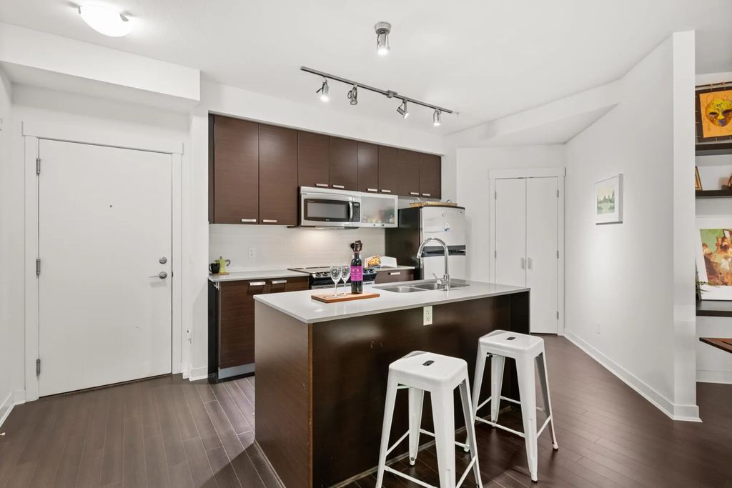 18818 68 Avenue 331, Surrey