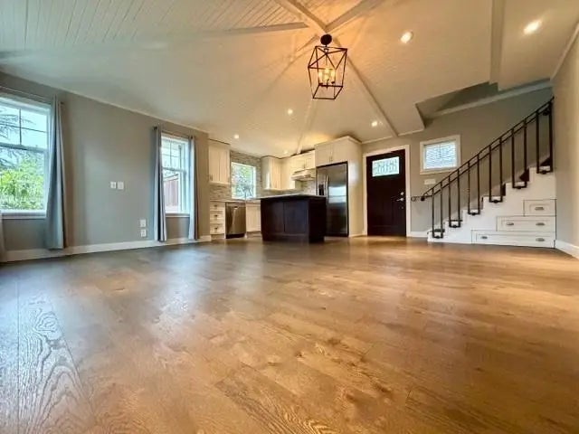 190 52a Street B, Tsawwassen