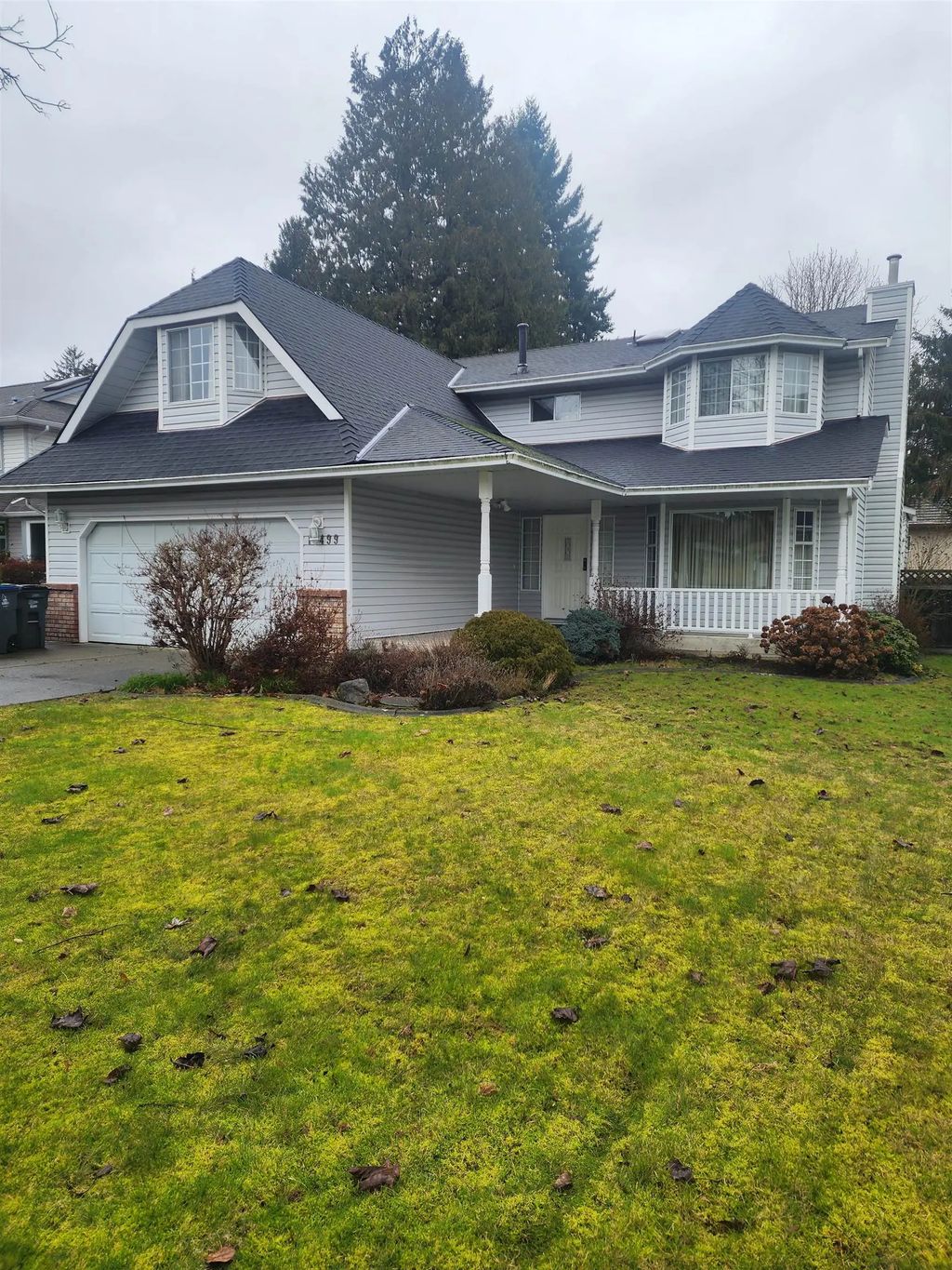 15499 91a Avenue, Surrey