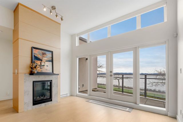 1150 Oxford Street 301, White Rock