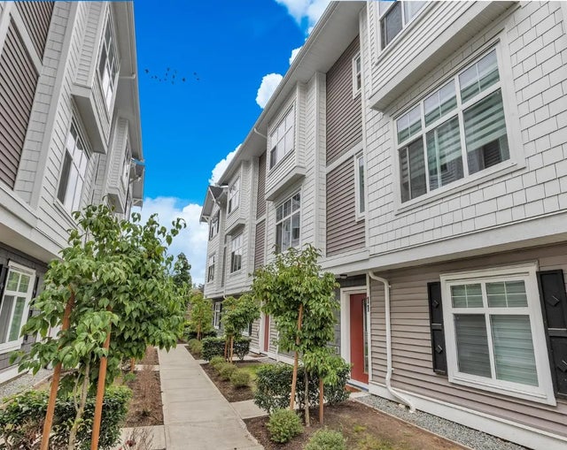 2033 Mckenzie Road 11, Abbotsford