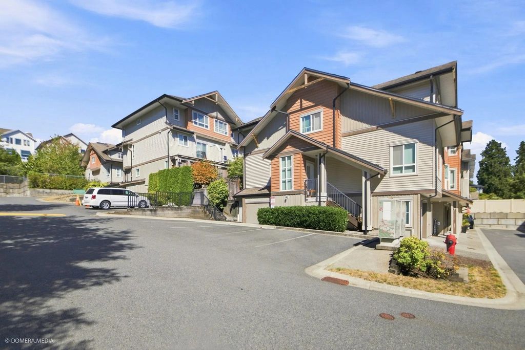 20187 68 Avenue 13, Langley