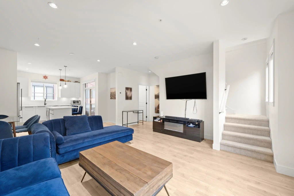 19897 75a Avenue 37, Langley