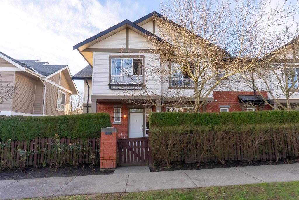6879 195a Street, Surrey