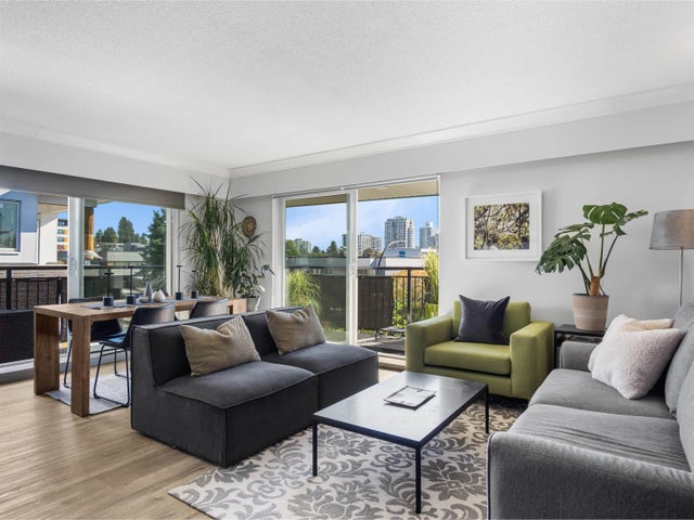 134 W 20th Street 306, North Vancouver