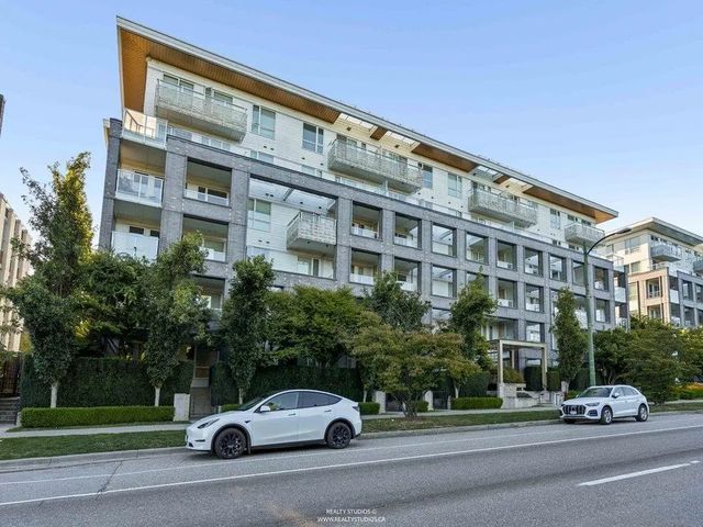 6677 Cambie Street 306, Vancouver