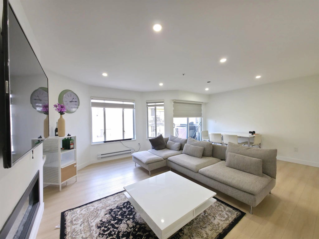 20064 56 Avenue 104, Langley