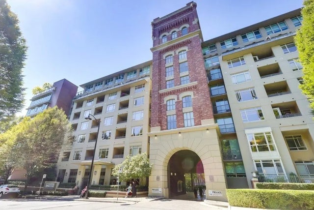 2799 Yew Street 712, Vancouver