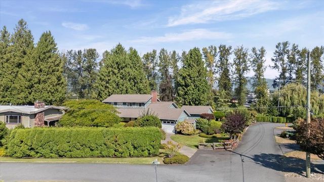 10200 Brentwood Drive, Chilliwack