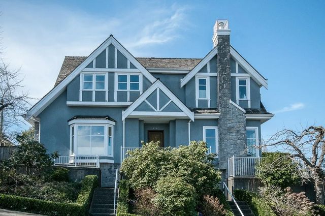 3131 Collingwood Street, Vancouver