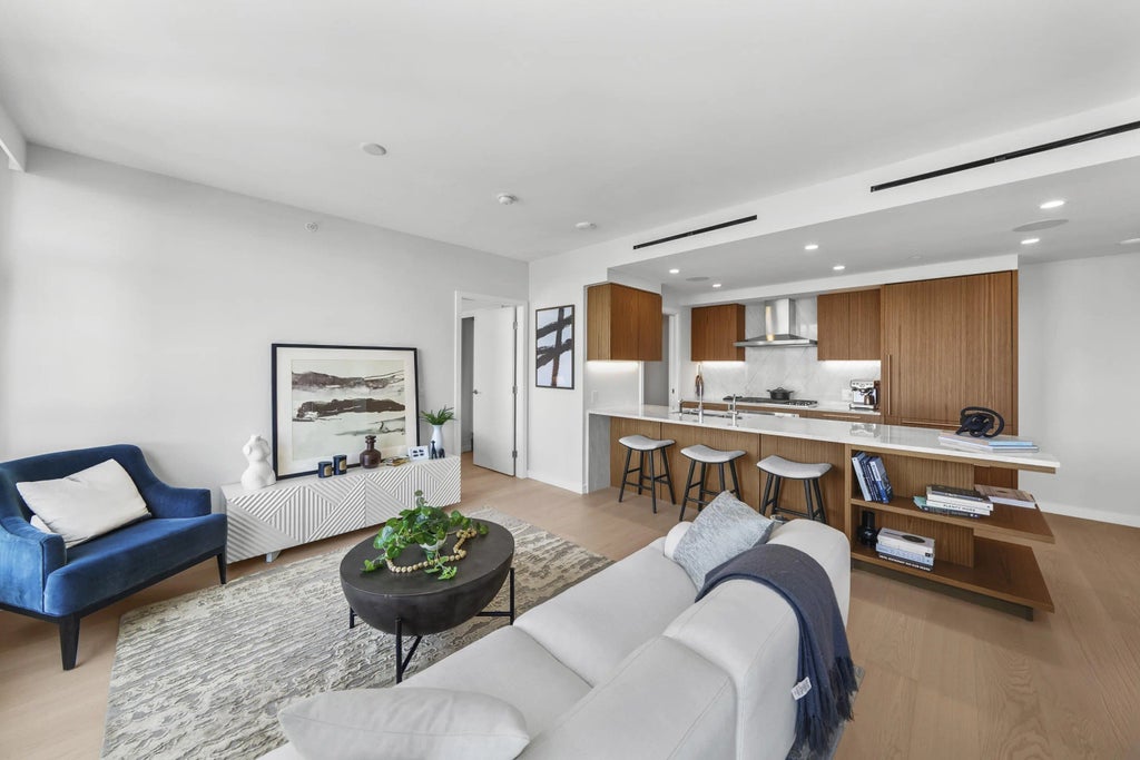 1335 Howe Street 3405, Vancouver