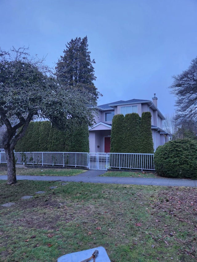 699 W 29th Avenue, Vancouver